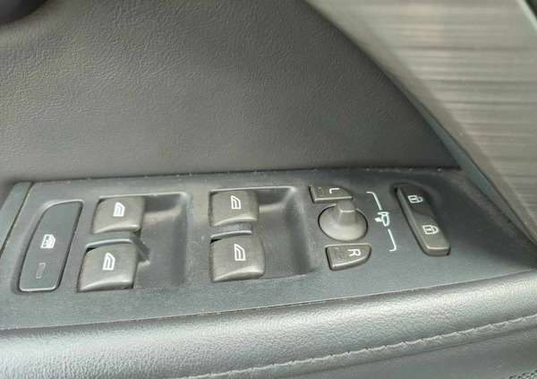 Volvo XC 70 cena 56900 przebieg: 206920, rok produkcji 2015 z Sulmierzyce małe 497